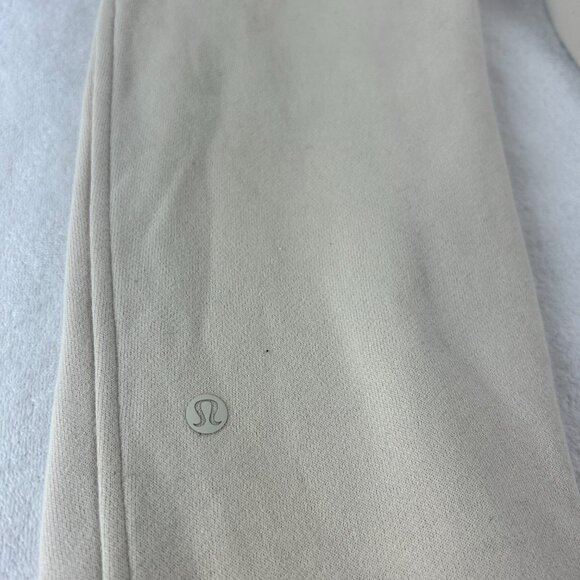Lululemon Scuba High-Rise Cropped Joggers size o Cream color - Picture 7 of 8